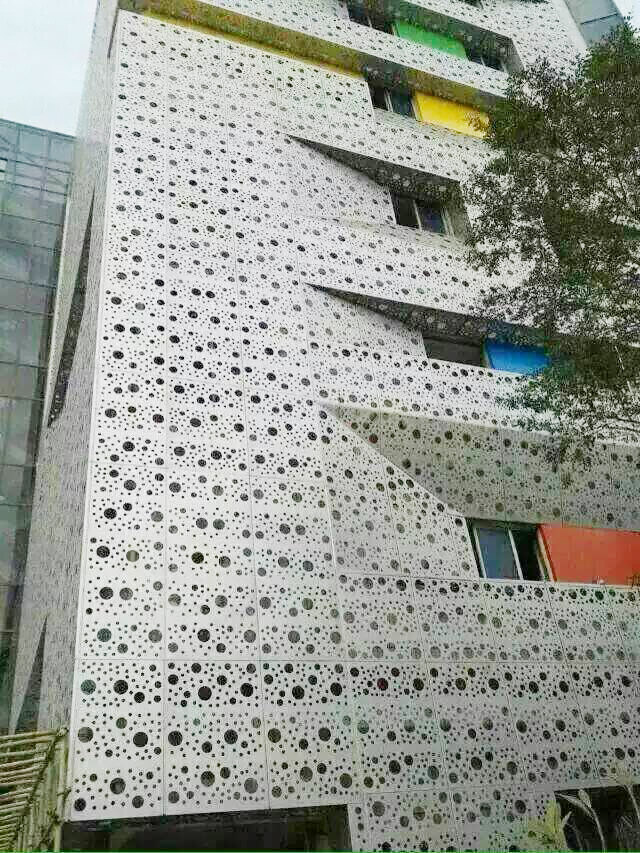 甘肅氟碳沖孔鋁單板